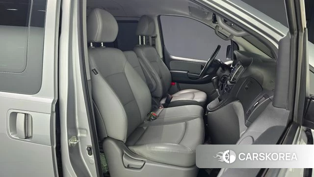 Hyundai The New Grand Starex id 4683642 из Кореи 29