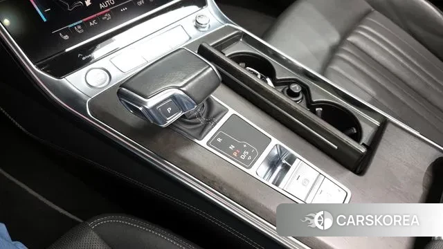 Audi A6 (C8) id 3023791 из Кореи 19