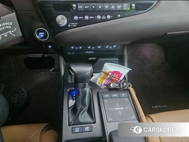 Lexus ES300h 7th generation id 4396516 из Кореи 13