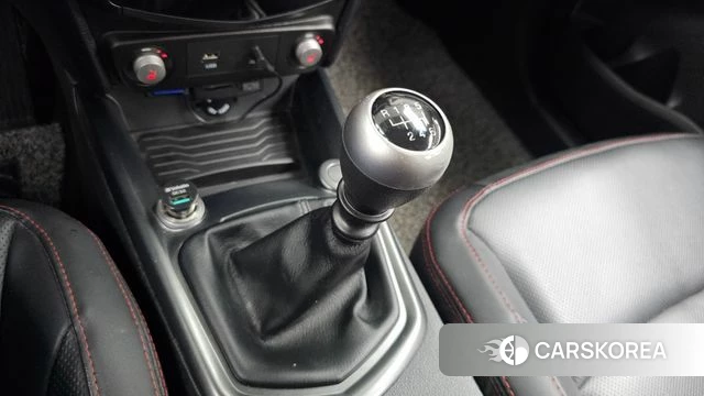Ssangyong Tivoli Air id 4557703 из Кореи 29