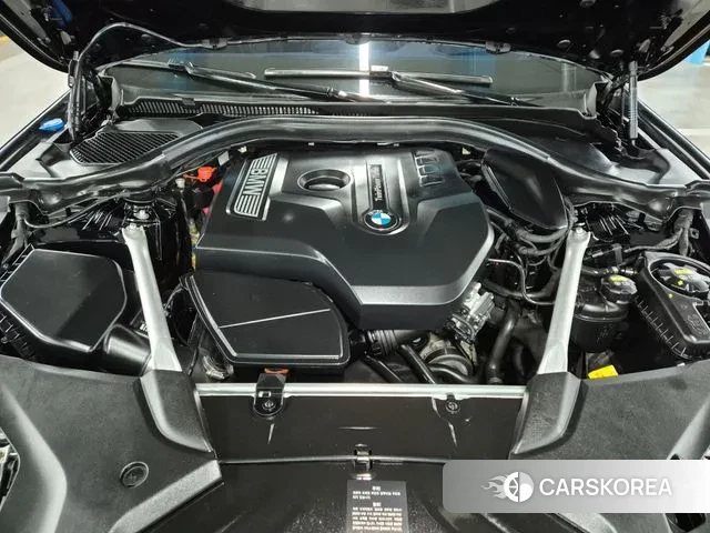 BMW 5 Series (G30) id 3789370 из Кореи 19