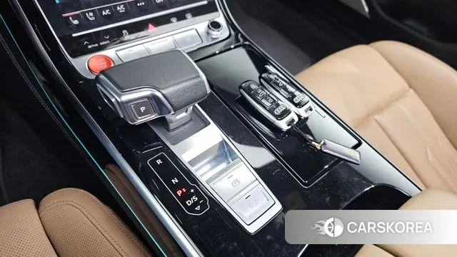 Audi A8 (D5) id 3597587 из Кореи 19