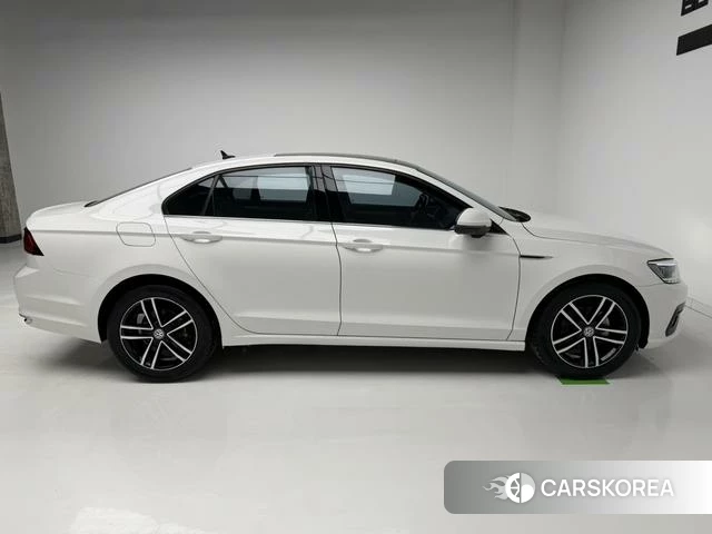 Volkswagen Lingdu id 4261577 из Китая 16