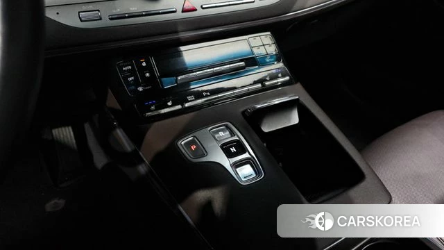 Hyundai The New Grandeur IG Hybrid id 3965489 из Кореи 19