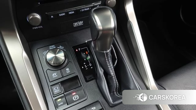Lexus NX300h id 4732707 из Кореи 19