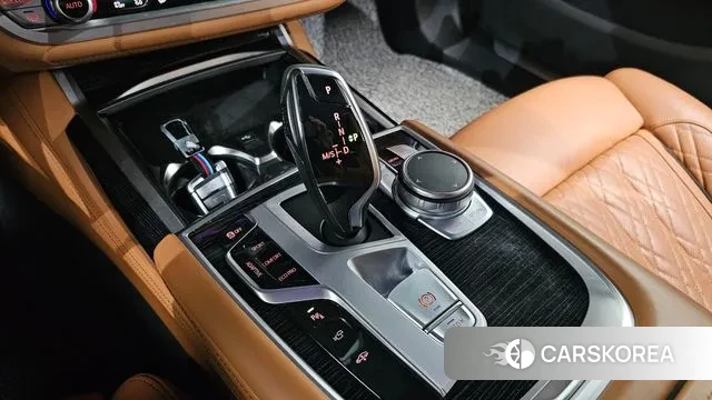 BMW 7 Series (G11) id 3718065 из Кореи 19