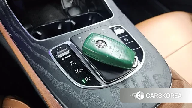 Mercedes-Benz E-Class W213 id 3438515 из Кореи 19