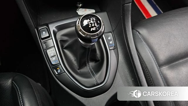 Hyundai Veloster (JS) id 4551910 из Кореи 19