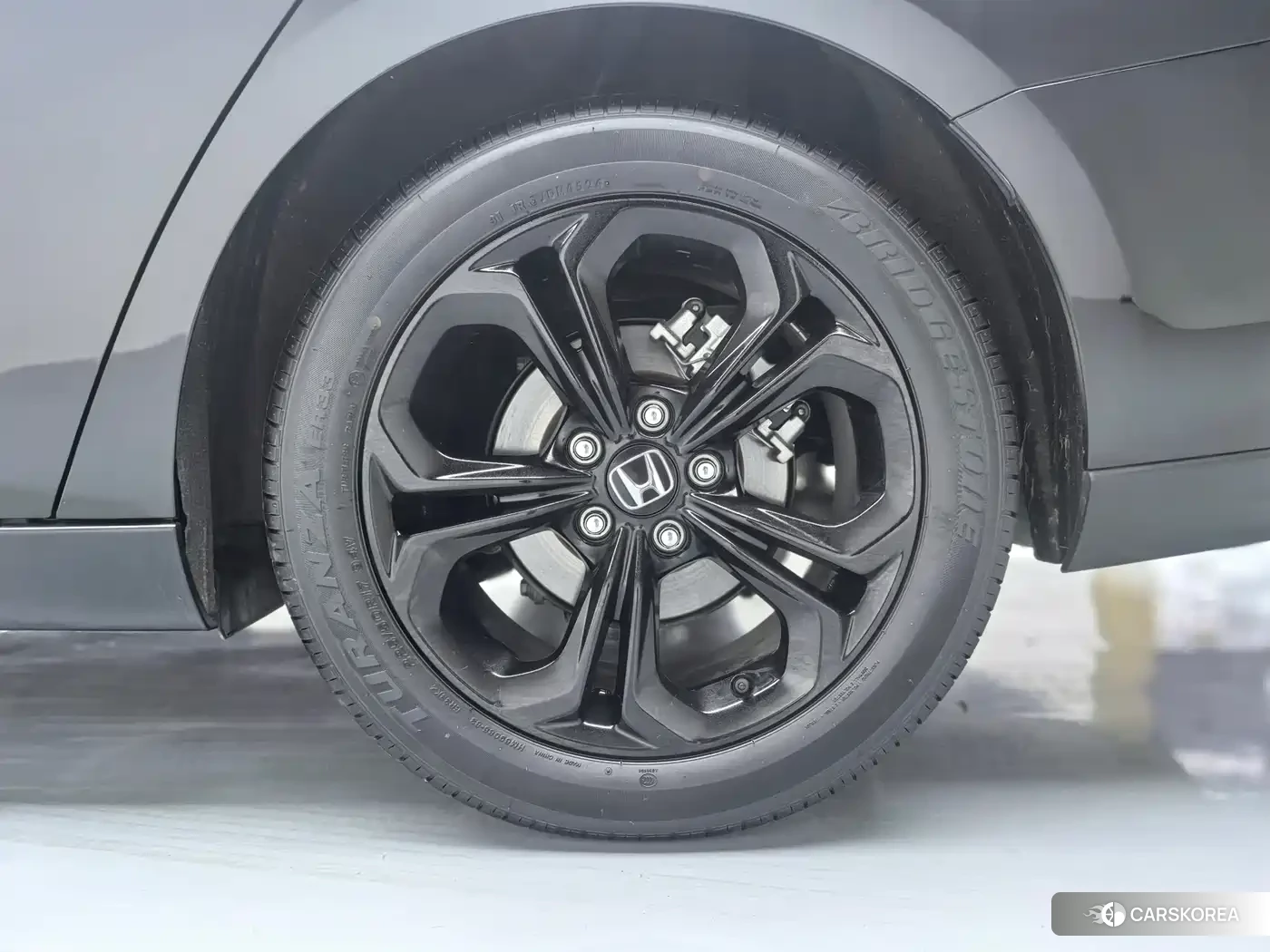 Honda Accord id 4514416 из Китая 16