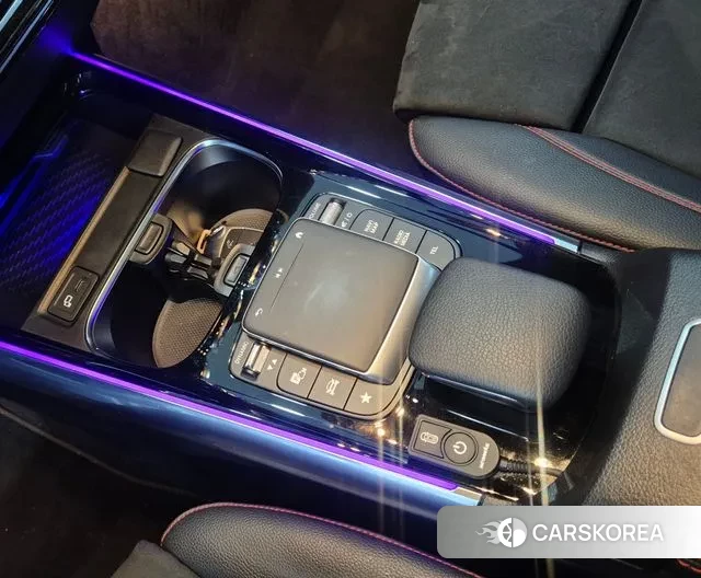 Mercedes-Benz GLA - Class H247 id 3448929 из Кореи 18