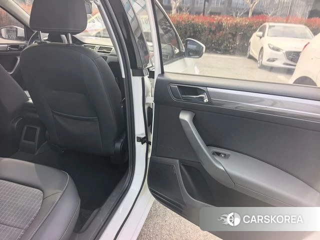 Volkswagen Santana id 4240199 из Китая 23