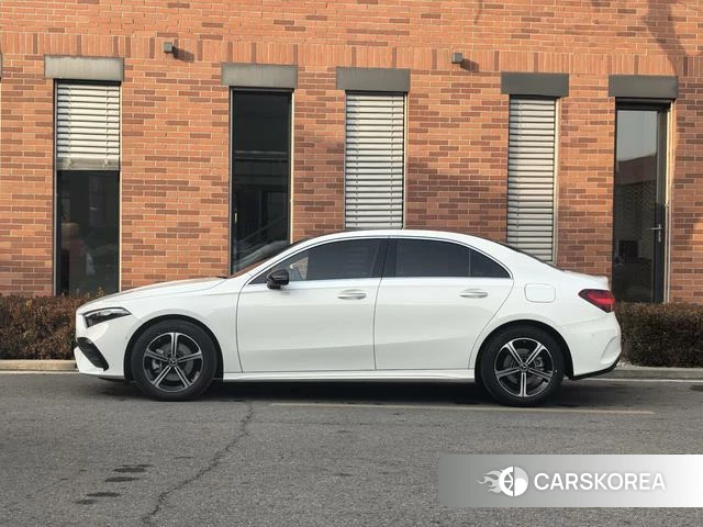Mercedes-Benz Class A id 4272416 из Китая 21