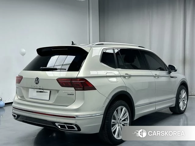 Volkswagen Tiguan L id 4277778 из Китая 21