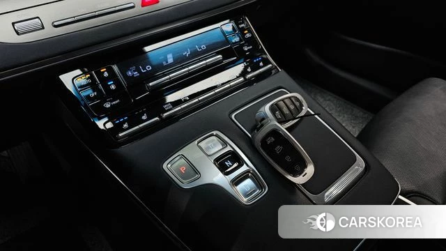 Hyundai The New Grandeur IG Hybrid id 4614501 из Кореи 19