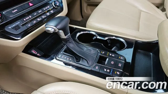 Kia The New Carnival id 2679941 из Кореи 19