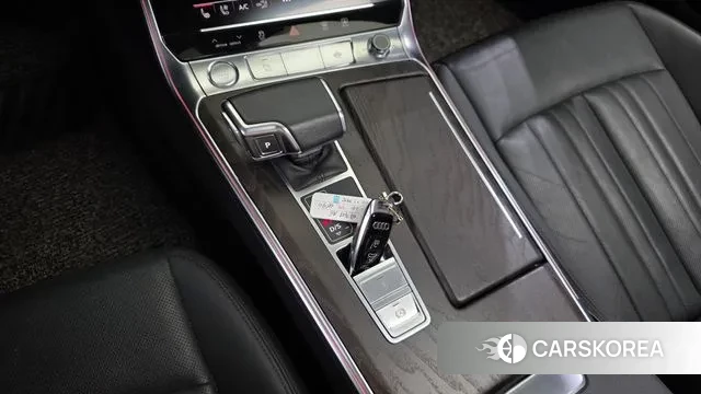 Audi A6 (C8) id 3702961 из Кореи 19