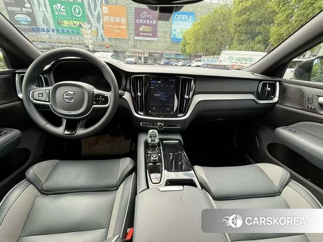 Volvo S60 PHEV id 4238356 из Китая 16