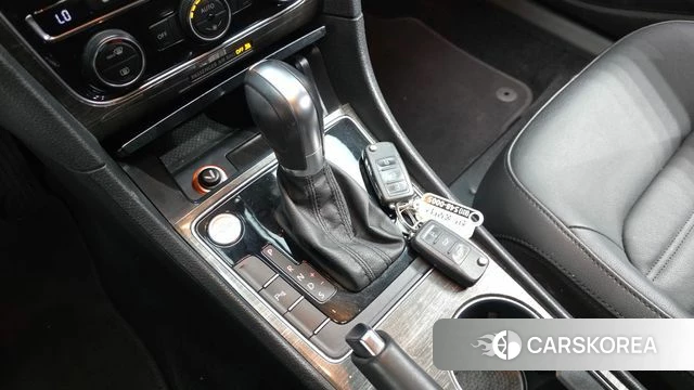 Volkswagen The New Passat id 4536498 из Кореи 31