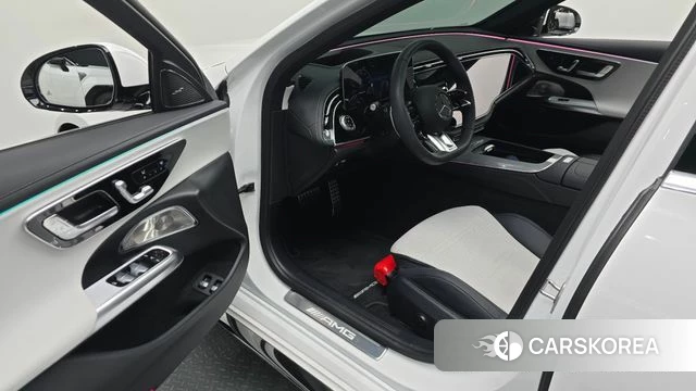 Mercedes-Benz E-Class W214 id 4589824 из Кореи 30