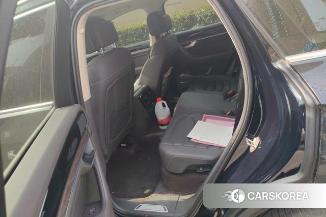 Volkswagen Touareg id 4263843 из Китая 16