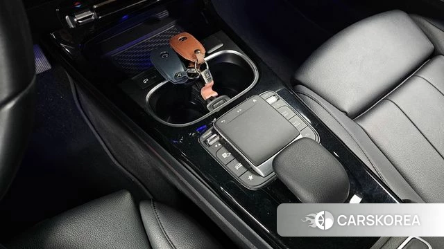 Mercedes-Benz A-Class W177 id 4284192 из Кореи 29