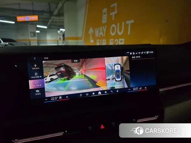 BMW 5 Series (G60) id 3327672 из Кореи 9