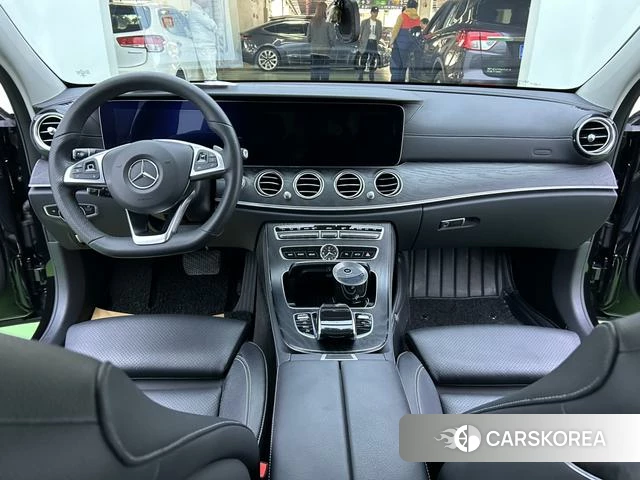 Mercedes-Benz E-class id 4219298 из Китая 20