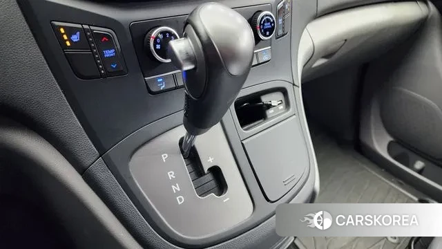 Hyundai The New Grand Starex id 2854799 из Кореи 19