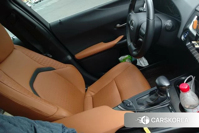 Lexus UX id 4274387 из Китая 15