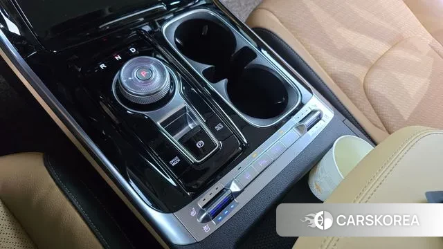 Kia Carnival 4th generation id 3031940 из Кореи 19