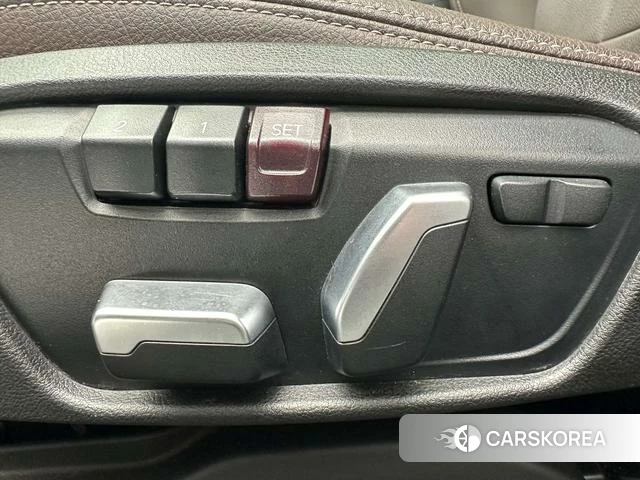 BMW 1 series id 4367433 из Китая 15