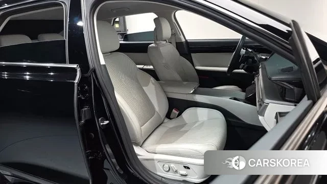 Hyundai Grandeur Hybrid (GN7) id 3246711 из Кореи 19