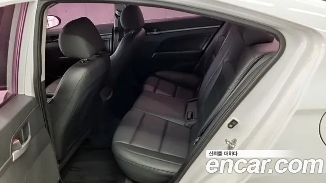 Hyundai Avante AD id 2908266 из Кореи 17