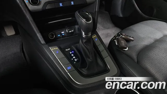 Hyundai Avante AD id 2510243 из Кореи 19