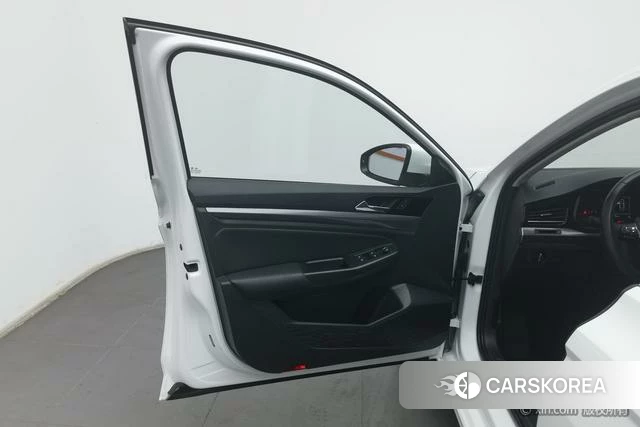 Volkswagen Bora id 4279096 из Китая 23