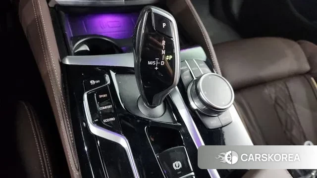 BMW 5 Series (G30) id 2900778 из Кореи 19