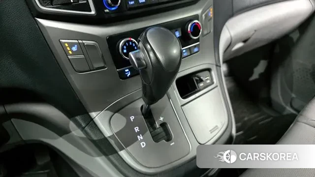 Hyundai The New Grand Starex id 2980795 из Кореи 19