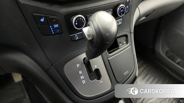 Hyundai The New Grand Starex id 4363314 из Кореи 30