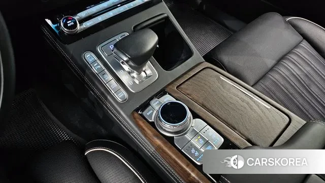 Genesis G90 id 2970503 из Кореи 19