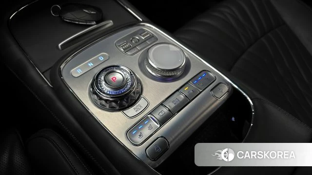 Genesis G90 (RS4) id 3832772 из Кореи 19