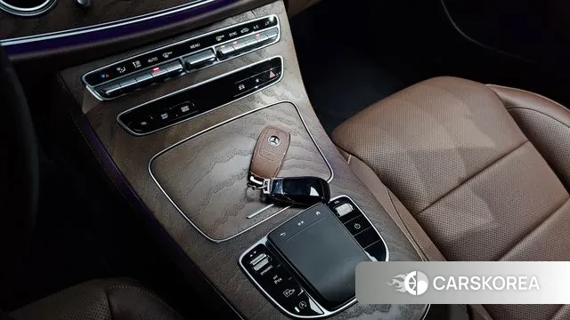 Mercedes-Benz E-Class W213 id 3251654 из Кореи 19