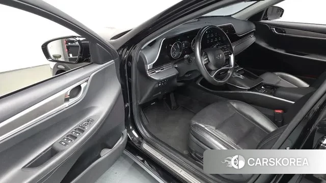 Hyundai The New Grandeur IG Hybrid id 3778083 из Кореи 19