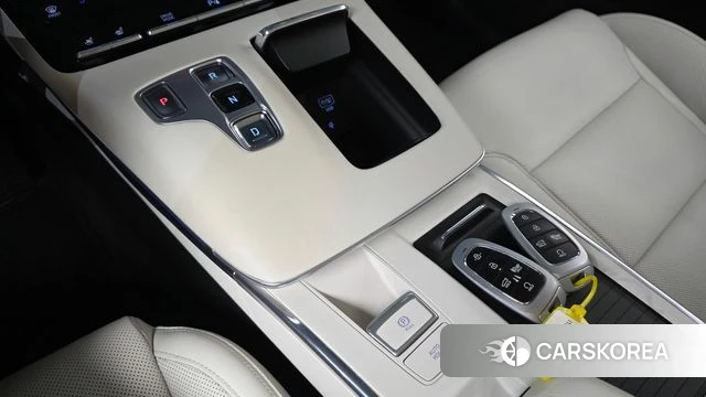 Hyundai The New Grandeur IG id 4018398 из Кореи 19