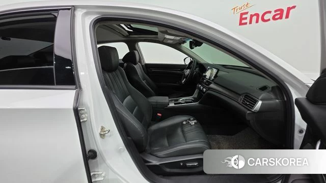 Honda Accord 10th Generation id 4632975 из Кореи 32