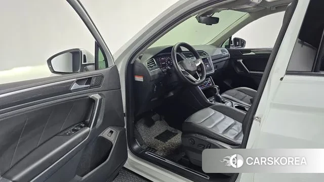 Volkswagen Tiguan second Generation id 3696322 из Кореи 19
