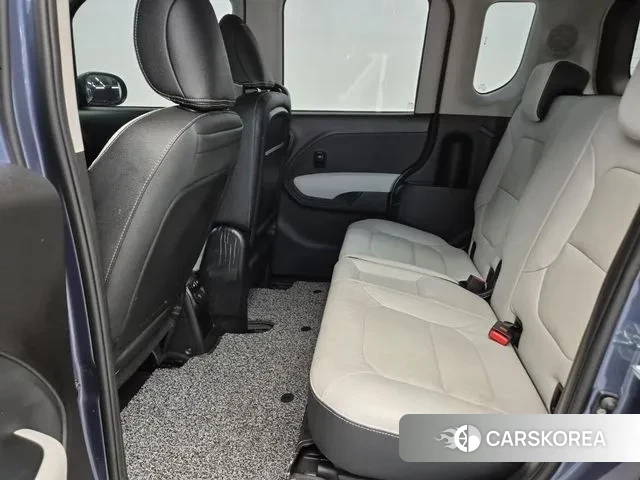 Kia The New Kia Ray EV id 3289299 из Кореи 17