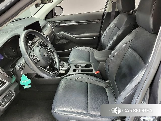 Kia Seltos id 4490222 из Кореи 19