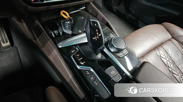 BMW 6 Series GT (G32) id 3845991 из Кореи 20