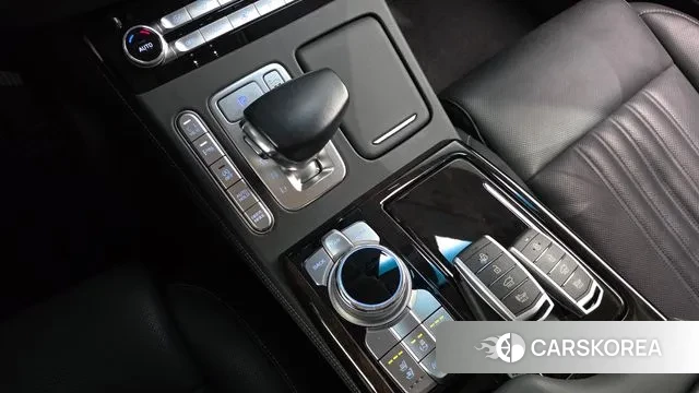 Genesis G90 id 3526046 из Кореи 19