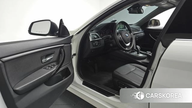 BMW 4 Series (F32) id 4384151 из Кореи 31